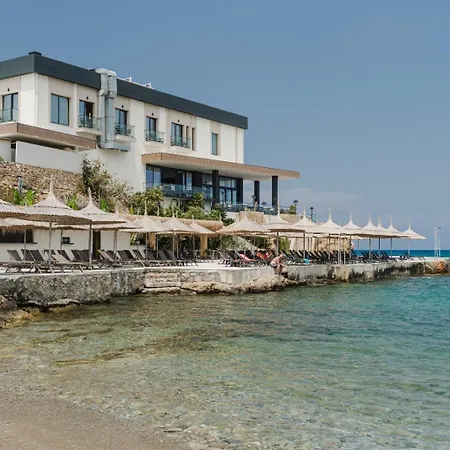 Hotel Shayna Club *