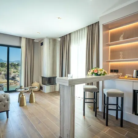 Shayna Club * Kyrenia (Northern Cyprus)