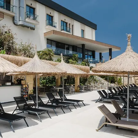 Отель Shayna Club Кирения