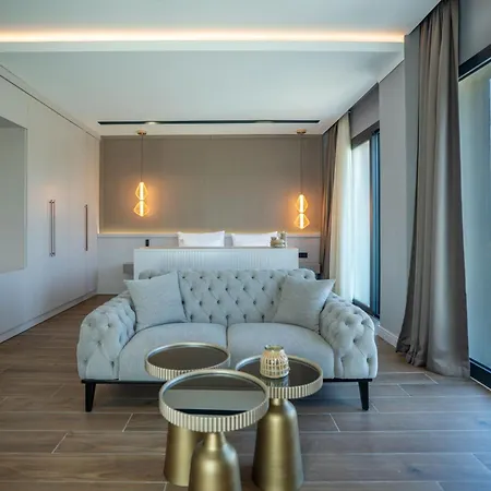 Shayna Club * Kyrenia (Northern Cyprus)