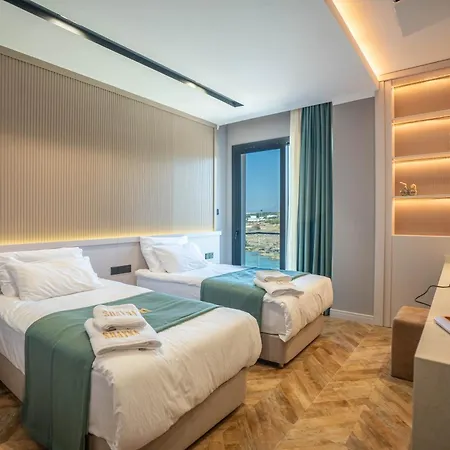 Отель Shayna Club