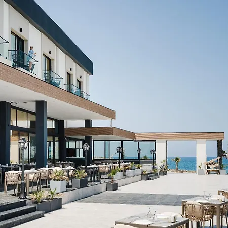 Shayna Club Hotel