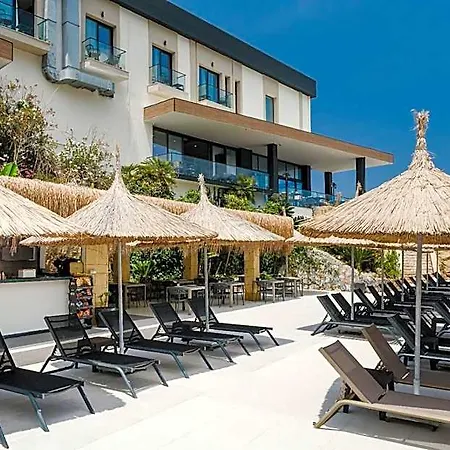Shayna Club Otel Girne